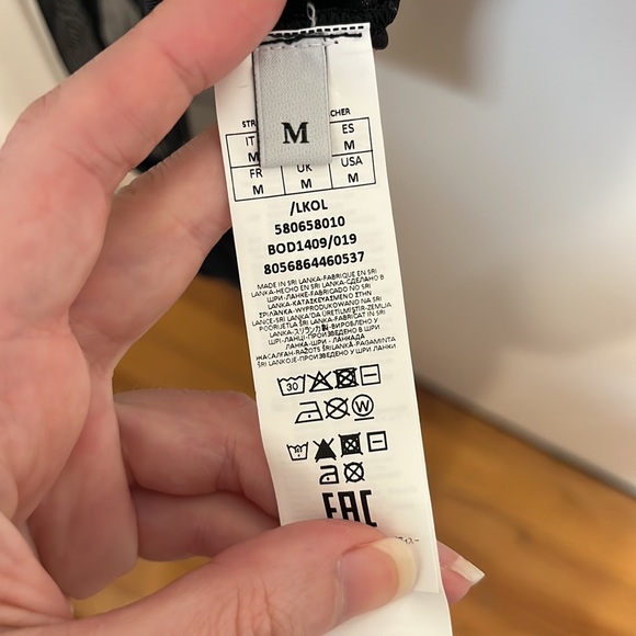 BNWT Intimissimi lace and mesh lingerie body suit - Picture 7 of 8